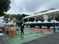 大溪區活動硬體統包-快速帳連棟搭設與木造攤位車配置-鴻揚展覽.jpg