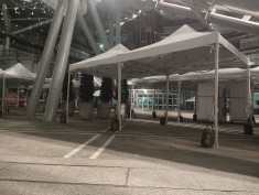 新竹巨城快速帳搭設-鴻揚特製沙包配重固定
