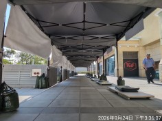 桃園蘆竹購物中心-市集攤位空間配置與折疊椅進場
